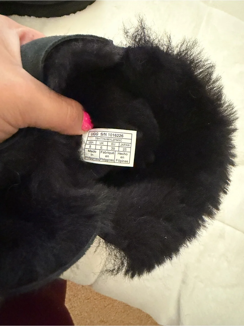 UGG Bailey Button II Boots, 8 - Picture 7 of 10